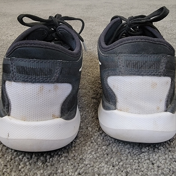 Nike running shoes - Picture 3 of 4